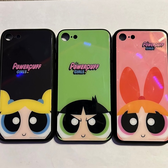 3 Powerpuff girls phone cases. Bubbles, Buttercup, and Blossem. Never used. - Picture 1 of 4